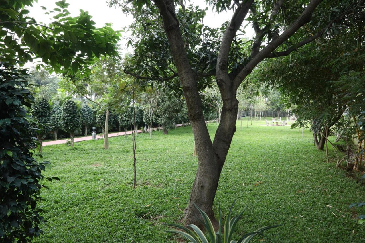 Celebrity Resort Chennai Tambaram ภายนอก รูปภาพ